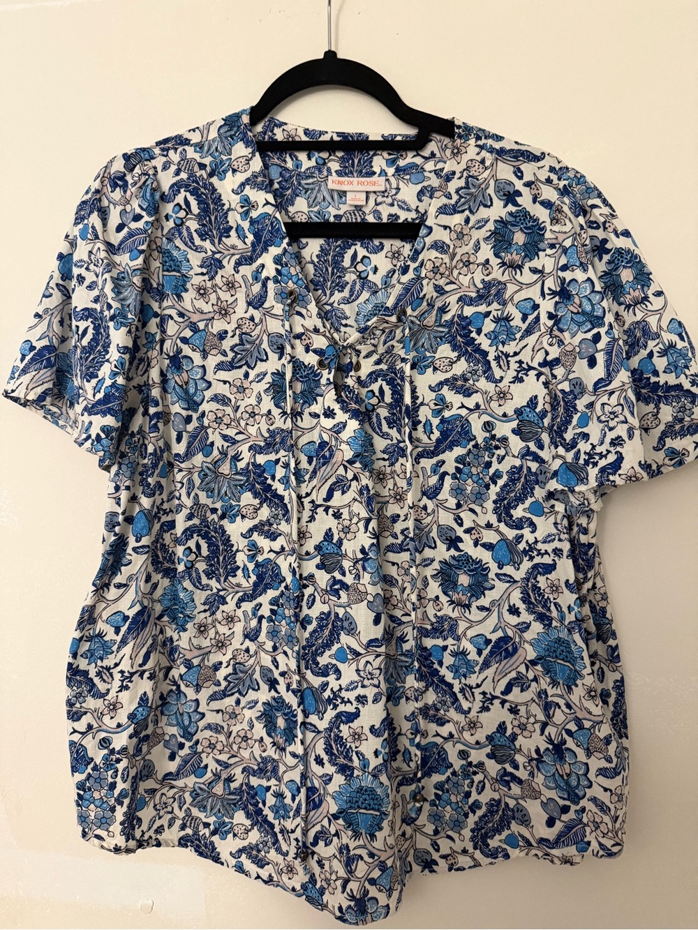 Knox Rose Blue Floral Short Sleeve Blouse